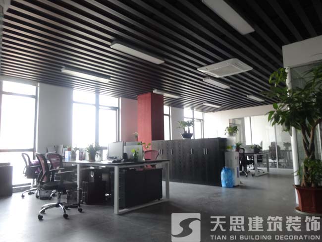 <a href=http://lwwtgwq.cn/bangonganli/ target=_blank class=infotextkey>合肥辦公室設計</a>改造